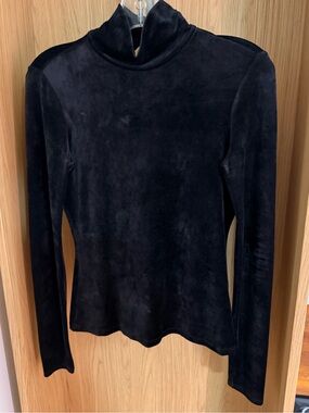 Theory Black Velvet TurtleNeck Long Sleeve Top